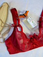 Load image into Gallery viewer, Olenska Underwire Bra