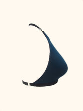 Cargar imagen en el visor de la galería, A side view of the Artemis high neck halter bralette. The underbust band attaches to the adjustable straps with a gold ring. This can be replaced with a G Hook fastening.
